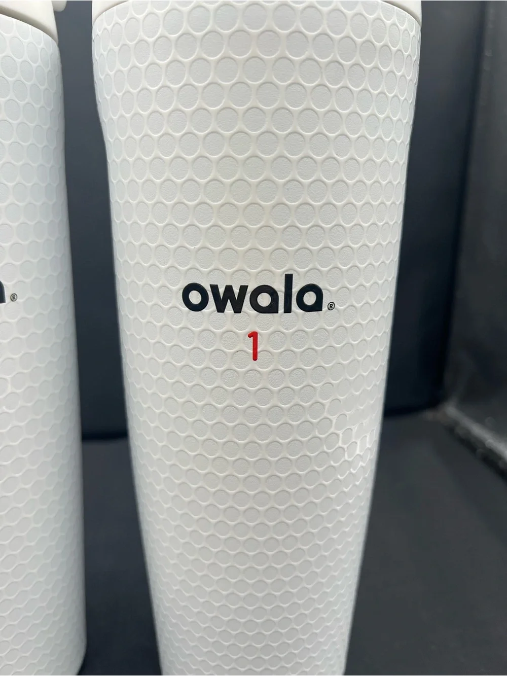 Owala White Insulated Travel Bottle with Textured Grip and Carry Handle For Golf